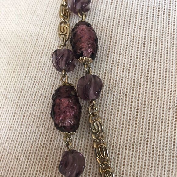 Vintage Cora Gold Tone Necklace with Purple Beads - Picture 2 of 5